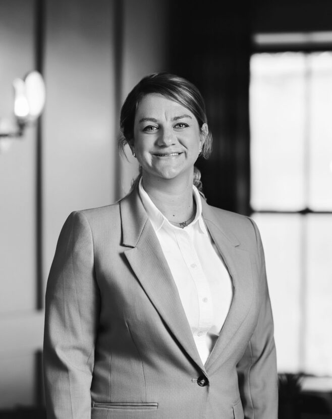 Clare Chmiel